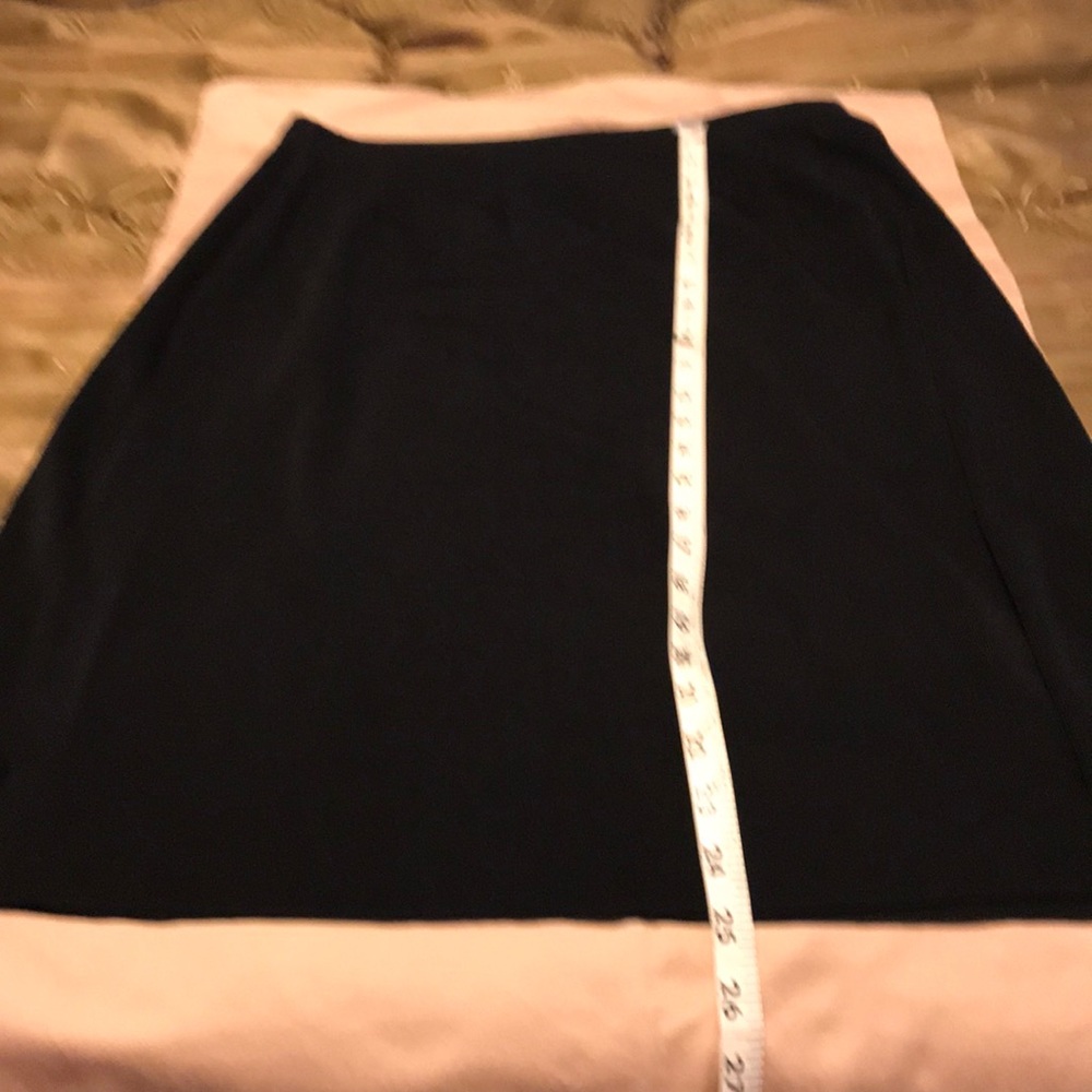 Misook 25 inch black skirt with side slits